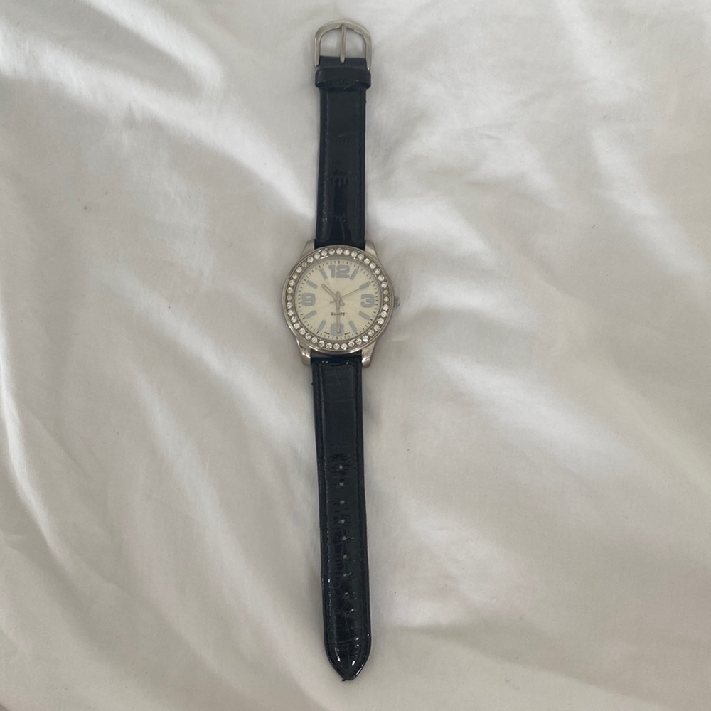 Diamond face watch